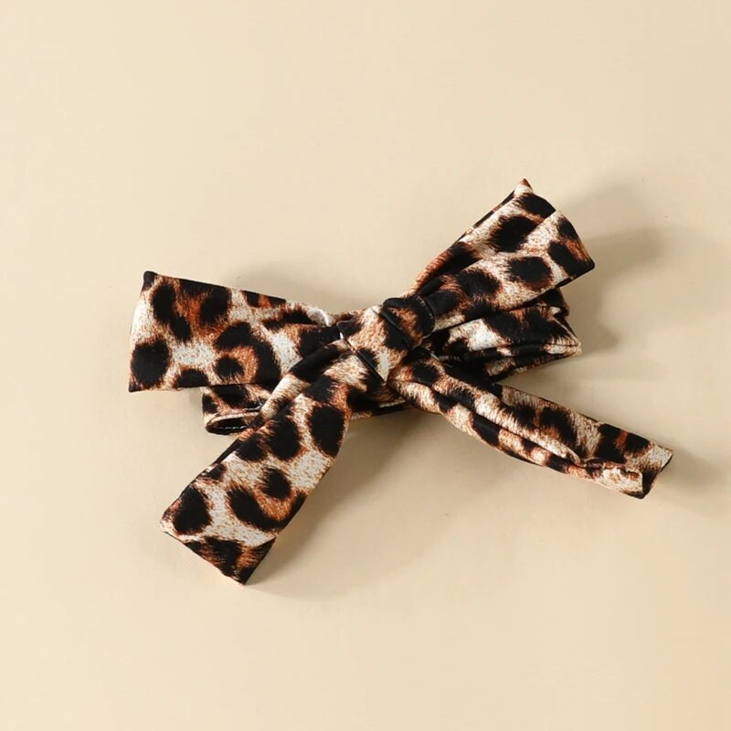 Jesenski kompleti odjeće za novorođenčad za djevojčice Bodi dugih rukava s leopard printom + široke hlače na zvonce + odjeća za glavu od 3 komada