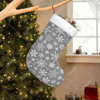 Νιφάδες χιονιού Χειμερινά Χριστούγεννα σε γκρι χριστουγεννιάτικες κάλτσες, Χριστουγεννιάτικες κάλτσες 17\