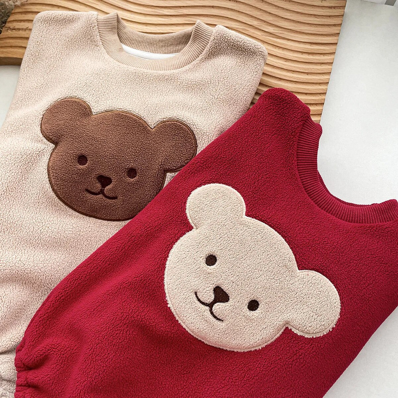 8113 Bērnu drēbītes 2023. gada rudens un ziemas viengabala drēbītes, karikatūra Lācis, siltas kāpšanas drēbes ar cepuri