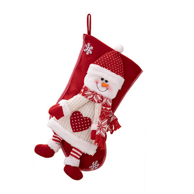 Jõulusukad Suured rippuvad sukad Klassikalised jõuluvana lumememme kaunistused kodukaunistuseks