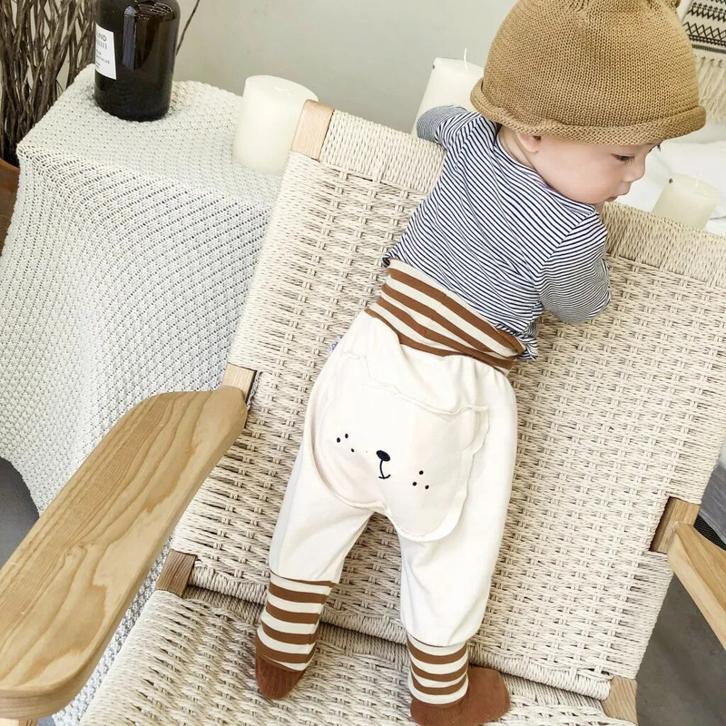Jesenske dječje hlače za dječake 2023. Nove korejske dječje hlače iz crtića visokog struka Pamučna odjeća za djevojčice 0-3 godine Prugasta odjeća