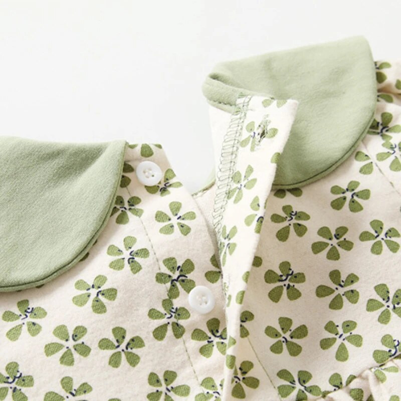 Baby Rompers Darling Jumpsuit tavaszi gyermekruházat hosszú ujjú aranyos bodyk 2023 virágmintás gyerek pamut ruhák 0-2Y