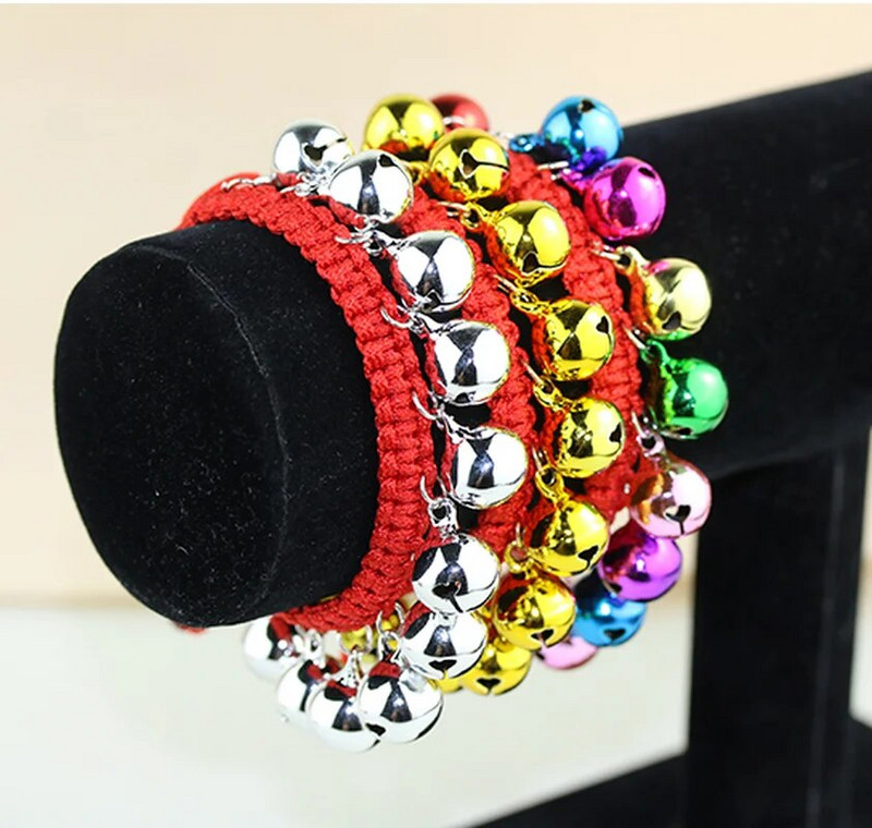 Ziemassvētku rotājuma zvaniņi gludināmas krelles, mazas festivāla ballīšu dekorēšanai Ziemassvētku eglīšu rotājumi DIY amatniecības piederumi