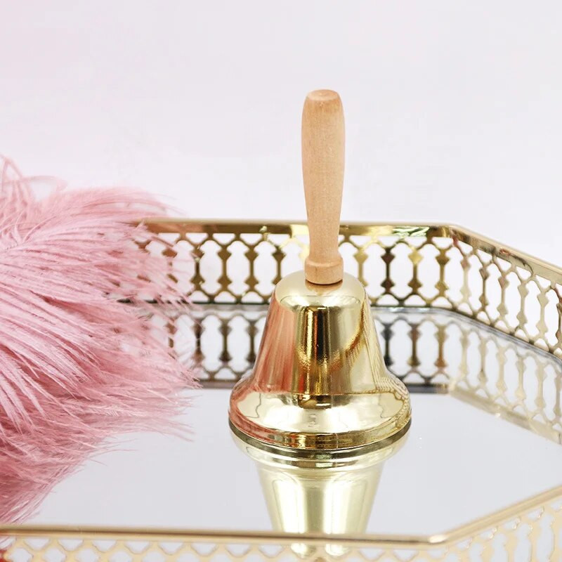 Radošs Ziemassvētku koka rokas zvans, košs tonis Ziemassvētku vecītis, zvana zvani, uzmanības piesaiste skolas kāzu ballīšu piederumi