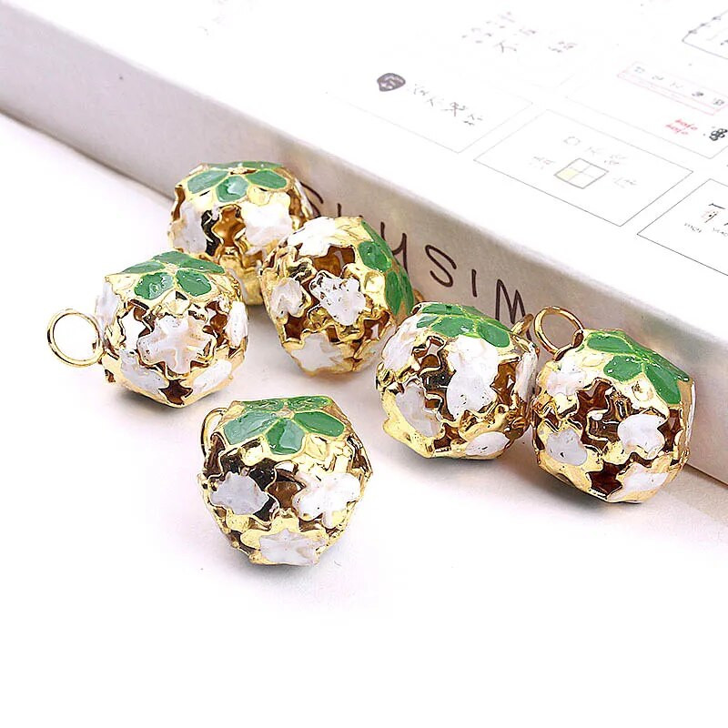 10/20 KOM 14 mm šarena zvona Božićni ukrasi Privjesci Zvona za kućne ljubimce DIY rukotvorine zvona za božićno drvce Ručno izrađeni dodaci LDY008