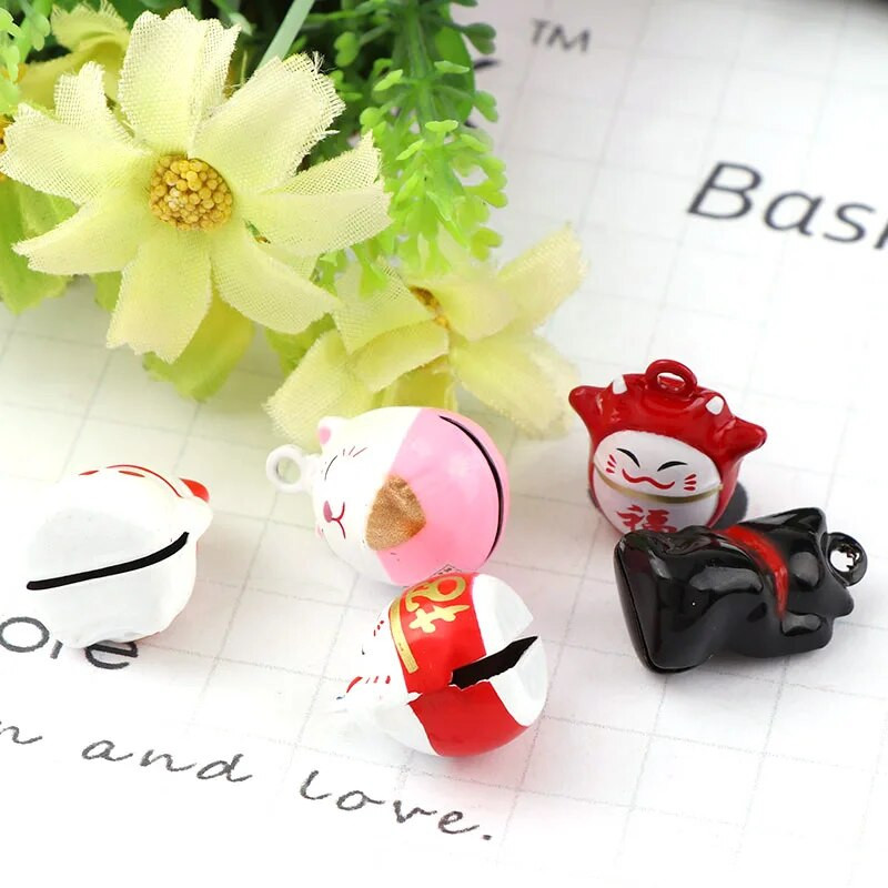 2 kom. 7 dizajna šarenih bakrenih slatkih mačaka otvorenih božićnih zvona privjesak ručno rađenih dodataka za DIY rukotvorine