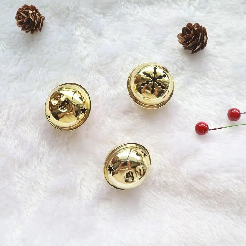 Jauni plūstoši sniegpārslu zvani Ziemassvētku rotājumi brīvdienām DIY Amatniecības piederumi Ziemassvētku vainagu veidošanas rotājumi