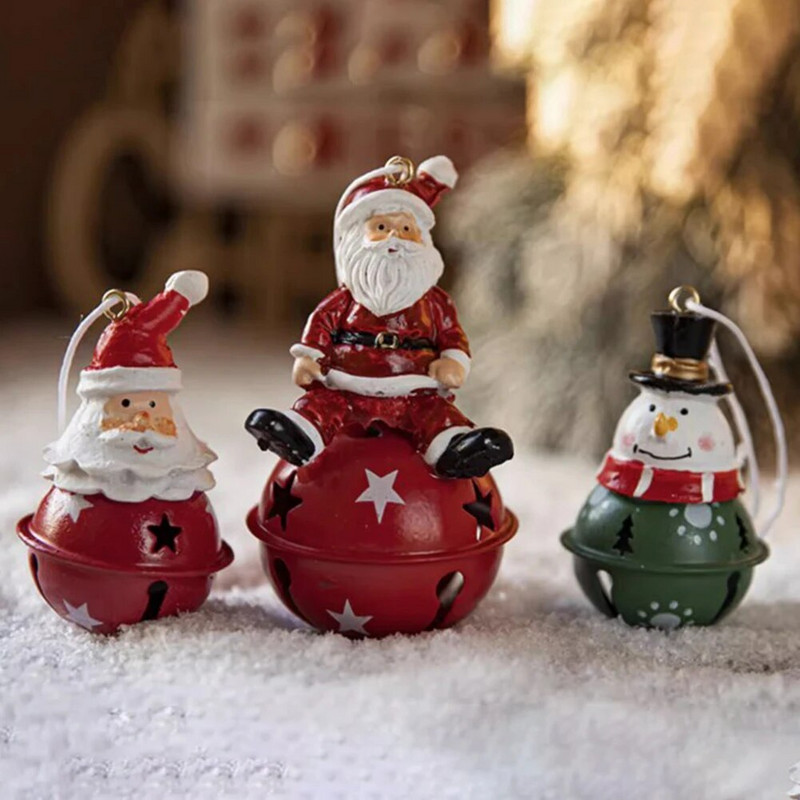 Kovové remeselné sošky Jingle Bell Vianočná dekorácia na vianočný stromček na sviatočné párty prívesky DIY remeslá ručne vyrobené doplnky