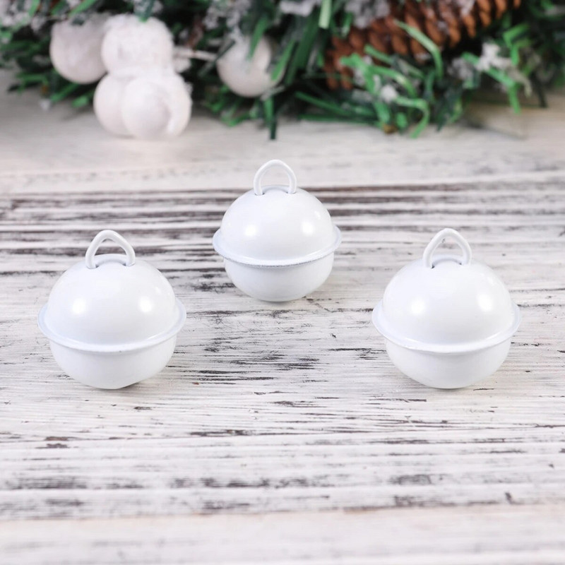 50gab 22mm krāsaini metāla zvaniņi apaļi mini zvani Ziemassvētku eglītes piekaramie kuloni DIY amatniecības festivāla ballīšu dekorēšana
