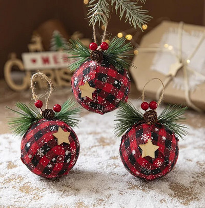3PCS Novi ukrasi za božićno drvce 8 cm crvene karirane oslikane kuglice Božićna zabava Viseća kuglica Ukrasni privjesak Nova godina Navidad 2024.