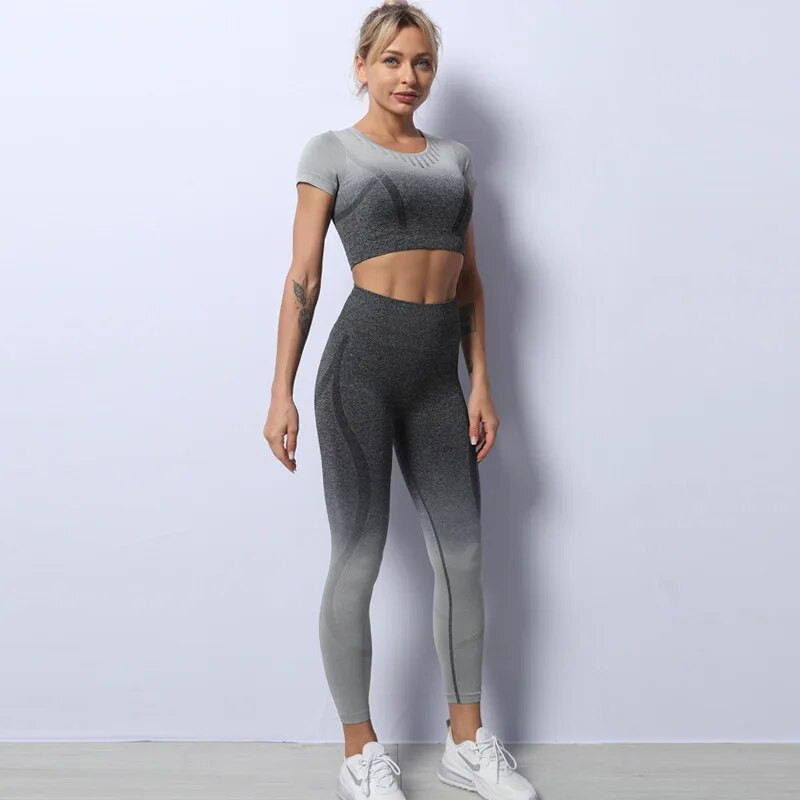 2021. aasta õmblusteta joogakomplekt tõmblukuga pikkade varrukatega spordiülikond, nöör kõrge vöökohaga jõusaali säärised treeningriided naiste spordirõivad