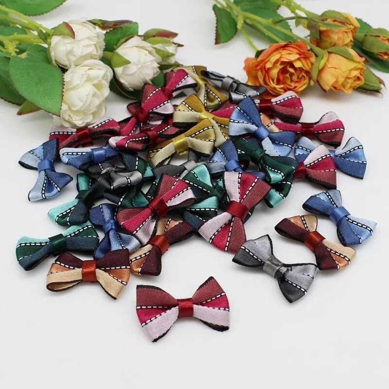 30gab. Laços artesanato lentes bantes DIY matu sprādzes bantītes rotājumi apģērbu dekorēšana bērnu tauriņa mini bantīte