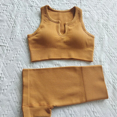 Naiste joogakomplektid U-kraega rinnahoidja kõrge vöökohaga lühikesed püksid Spordikomplekt Naiste soonikuga treeningriietus Jooksuülikond Fitness Õmblusteta spordirõivad