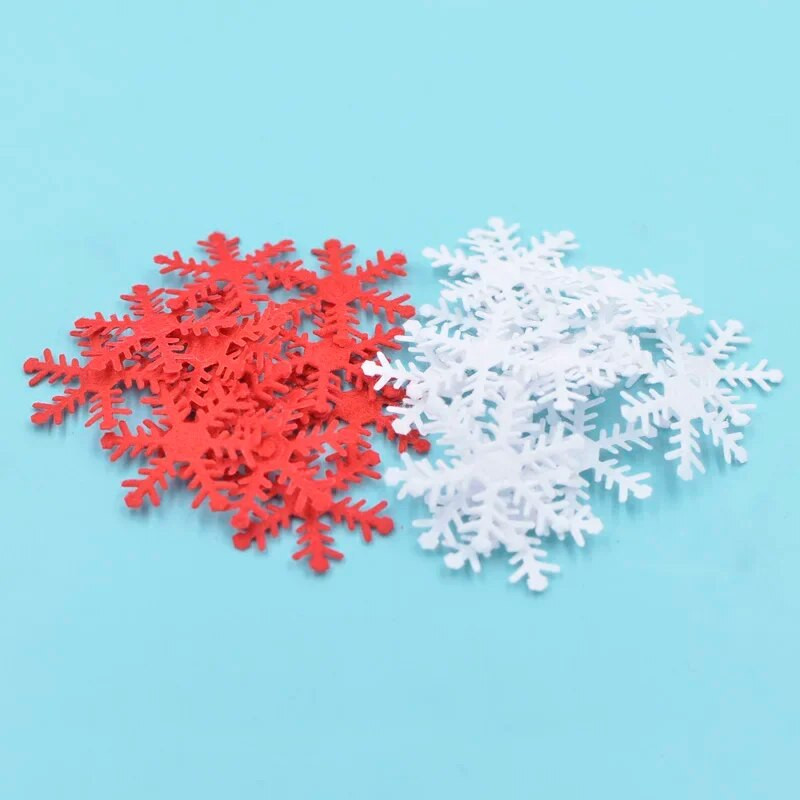 100 vnt 25 mm neaustinio veltinio audinio snaigių aplikacijos vestuvėms / vakarėliui / Kalėdų dekoro eglutės papuošalų pleistrai "pasidaryk pats"