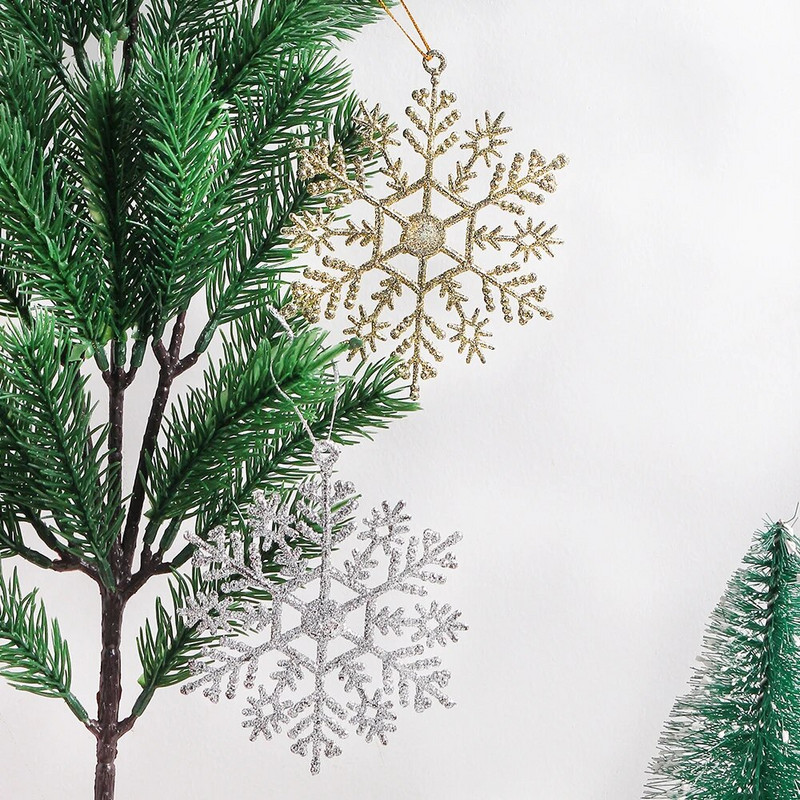 Božićni ukrasi od 3/6 komada umjetne snježne pahuljice Privjesak za božićno drvce za uređenje doma Navidad Dodaci za Novu 2023.