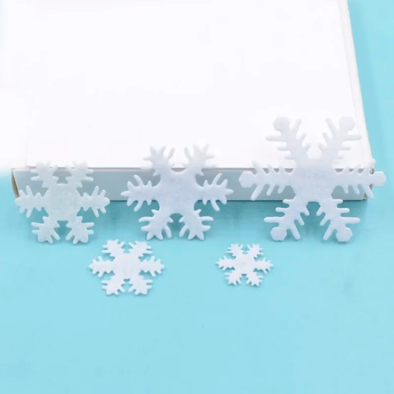 15/20/25/30/40 mm baltas neaustas sniegpārslu aplikācijas kāzām/ballītēm/Ziemassvētku dekoriem, koku rotājumiem, rokdarbiem, DIY aksesuāri