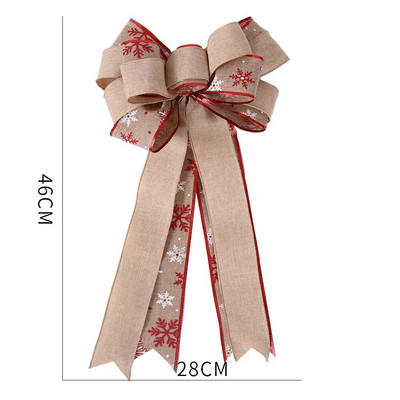 Božićno ukrašena dvostruka membrana bubnjića Utrnuli leptir čvor Božićno drvce Ukrašeno javorovo lišće Leptir čvor