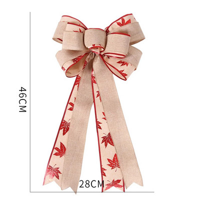 Božićno ukrašena dvostruka membrana bubnjića Utrnuli leptir čvor Božićno drvce Ukrašeno javorovo lišće Leptir čvor