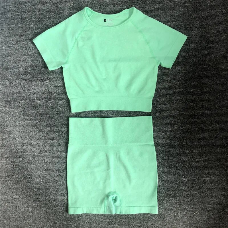 2 vnt./komplektas Moteriški trumpomis rankovėmis aukštu juosmeniu šortai Sportiniai drabužiai Jogos rinkinys Vital Besiūlis sportinis kostiumas Sporto salė Drabužiai Fitness Crop Top marškinėliai