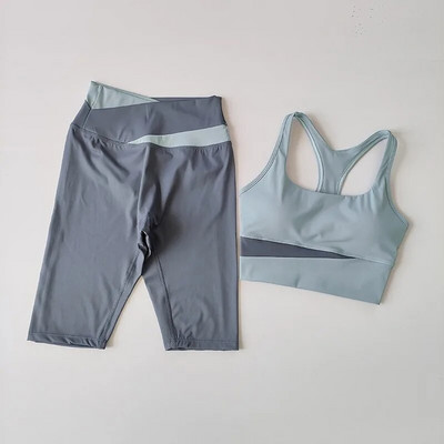 2GB Sieviešu jogas komplekts Trenažieru šortu komplekts Seksīgs sporta krūšturis Bezšuvju fitnesa šorti Skriešanas Apģērbs Sporta apģērbs Treniņa komplekts Sporta tērps