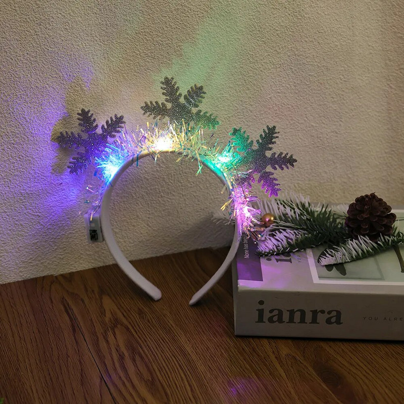 Kalėdinė šviečianti galvos juosta snaigės Kalėdų eglučių galvos juosta Graži LED lemputė galvos juosta, mirksinti plaukų juosta Kalėdų vakarėlio dekoras