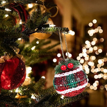 6 τμχ Κόκκινο πράσινο καρό ύφασμα Χριστουγεννιάτικη τυλιγμένη υφασμάτινη μπάλα Navidad 6cm με μενταγιόν με φύλλα μούρων Κουκουνάρια αφρός στεφάνι μπάλα