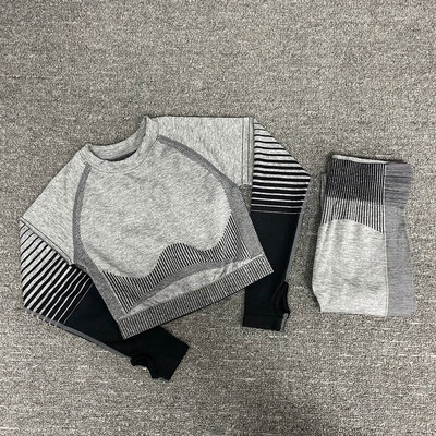 Zökkenőmentes női 2/3/5db jóga szett Futó tornatermi edzés rövid ujjú+felső sport+leggings+rövidnadrág+melltartó Fitness Suit jógaruha