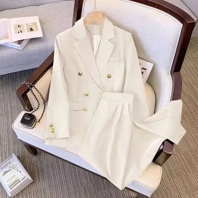 Elegáns irodai női blézer öltöny, fém gombos hosszú ujjú kabát, magas derekú, egyenes nadrág szett 2023 tavaszi elegáns női 2 részes szettek