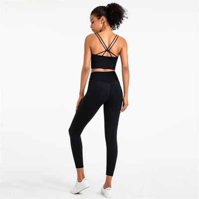 Vienspalvis Minkštas Aukštos kokybės Tight Cross Sport Liemenėlė Top Yoga Legging Dviejų dalių kostiumas Sporto salė Moterų kūno rengybos jogos rinkinys Treniruočių apranga