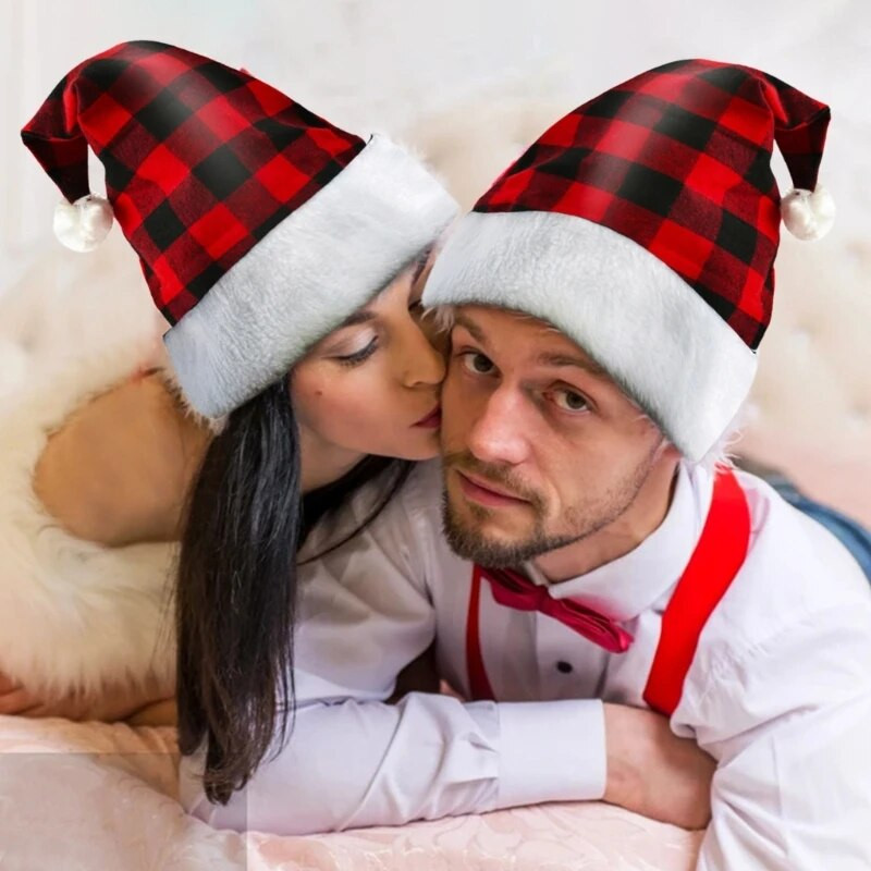 Jõulupidu meeletu uusaasta tervitustarvikud Dekoratiivsed rekvisiidid Pühaderõivaste Müts Punane Must Ruuduline Jõulumüts Dropshipping