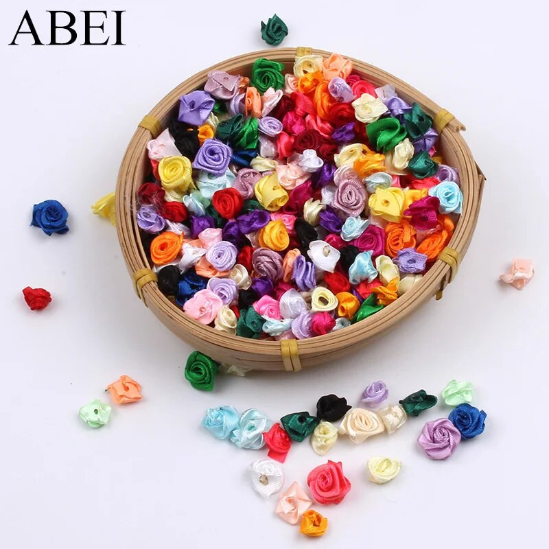 300db 15mm Mix Color kis rózsa virág mini kézzel készített szatén szalag rózsafej esküvői scrapbooking dekoráció ruha kiegészítők