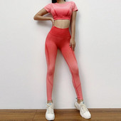 Jogas komplekts Trenažieru zāles apģērbs Sieviešu Sporta Fitnesa Uzvalks Skriešanas Apģērbs Jogas Tops+ Legingi Sieviešu bezšuvju Jogas Uzvalki Seksīgi