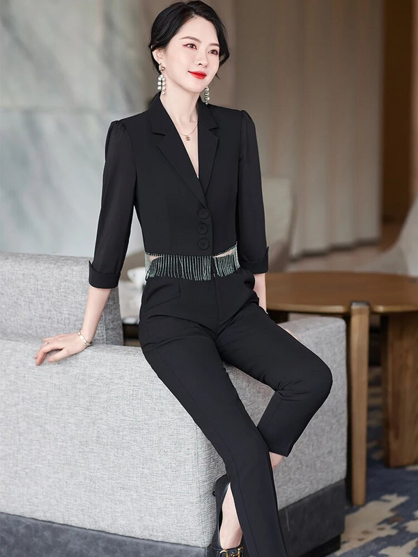 Sieviešu bikškostīms, melns balts zils, puspiedurknes, šaurs īss žakete un bikses, sieviešu lietišķais darba apģērbs, 2 daļīgs komplekts vasarai