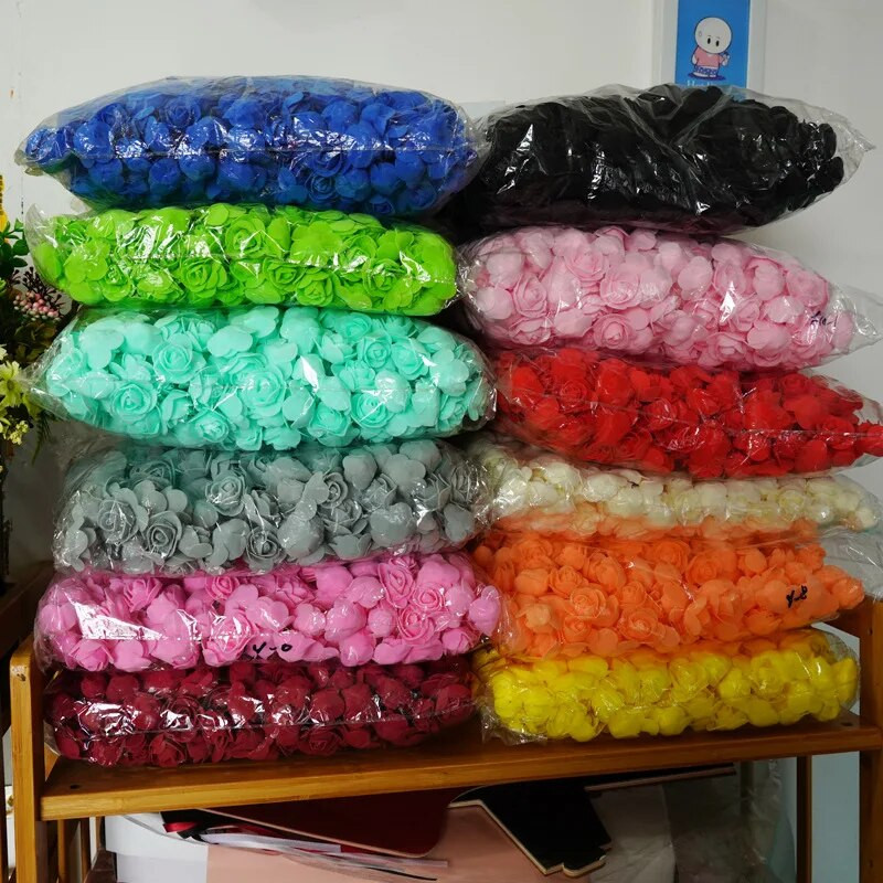 Lot 500Pcs Promjer 3cm Ruža od pjene Umjetno cvijeće Kutija za darove Diy Vjenčanje Božićni kućni dekor umjetnički materijali