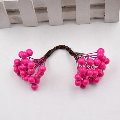 25 gab. 50 galviņas mākslīgo ziedu Ziemassvētku ogu baka kāzu dekorēšanai DIY Scrapbooking Dekoratīvs vainags Viltus ziedi