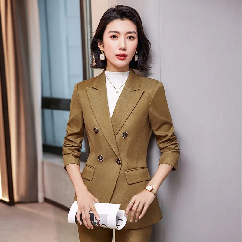 Moterų madingų kelnių, mėlynų rudų, juodų švarkų ir kelnių kostiumų grupės, biuro moteriški darbo kostiumai, 2023 m. rudens žiemos kostiumai