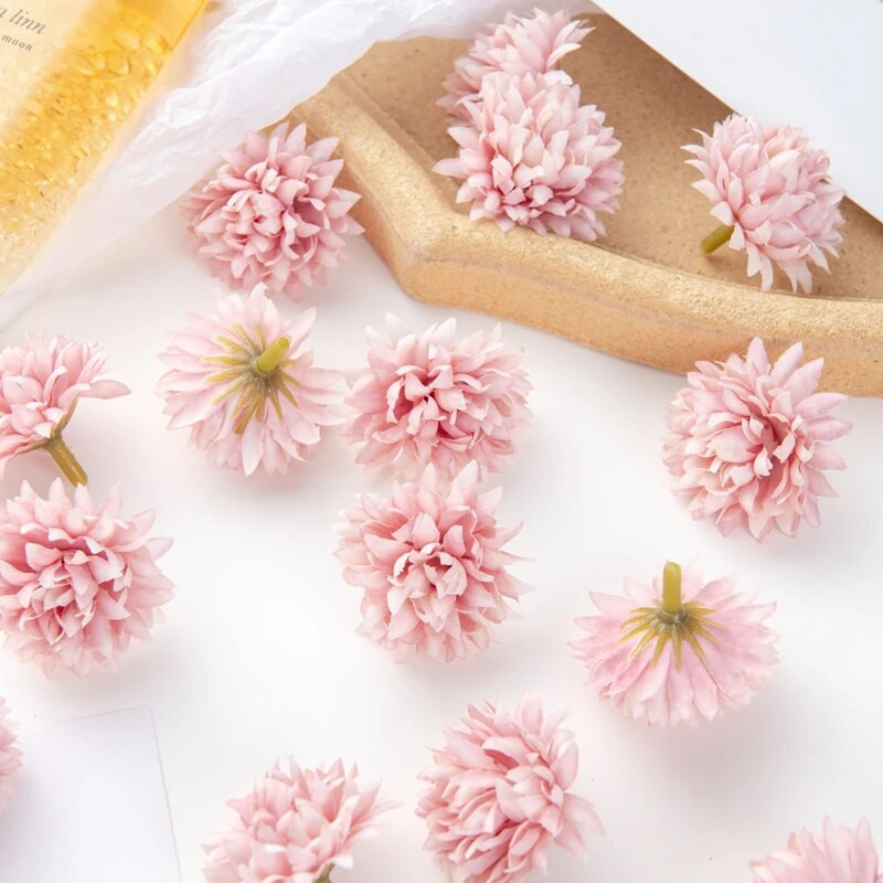 50PC Umjetno cvijeće Spomenar Diy Poklon Kutija za slatkiše Svadbeni vrt Luk ruža Božićni ukrasi za dom Lažni svileni karanfil