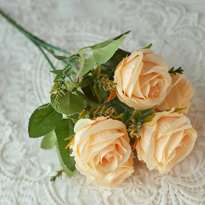 Umjetno cvijeće Svilene ruže Visokokvalitetni bijeli buket ružičastog cvijeća za festival vjenčanja DIY Poklon 6 velikih glava Uređenje doma