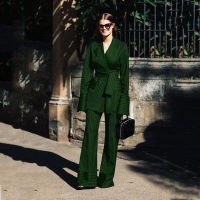 Sieviešu uzvalks Divdaļīgs svītrains auduma jostas siksna ar vienrindu ikdienišķa modes Ērtas pārvietošanās ballītes bikses komplekti Bikses Jauns