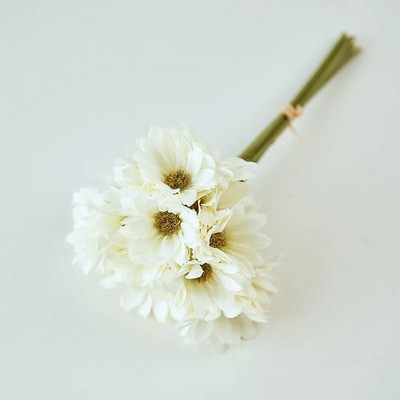 24 glave svilenih umjetnih cvjetova, tratinčica, bijelog lažnog cvijeća, vjenčanja, automobila, stola, poklona za zabave, božićnog buketa, DIY luksuznog kućnog dekora