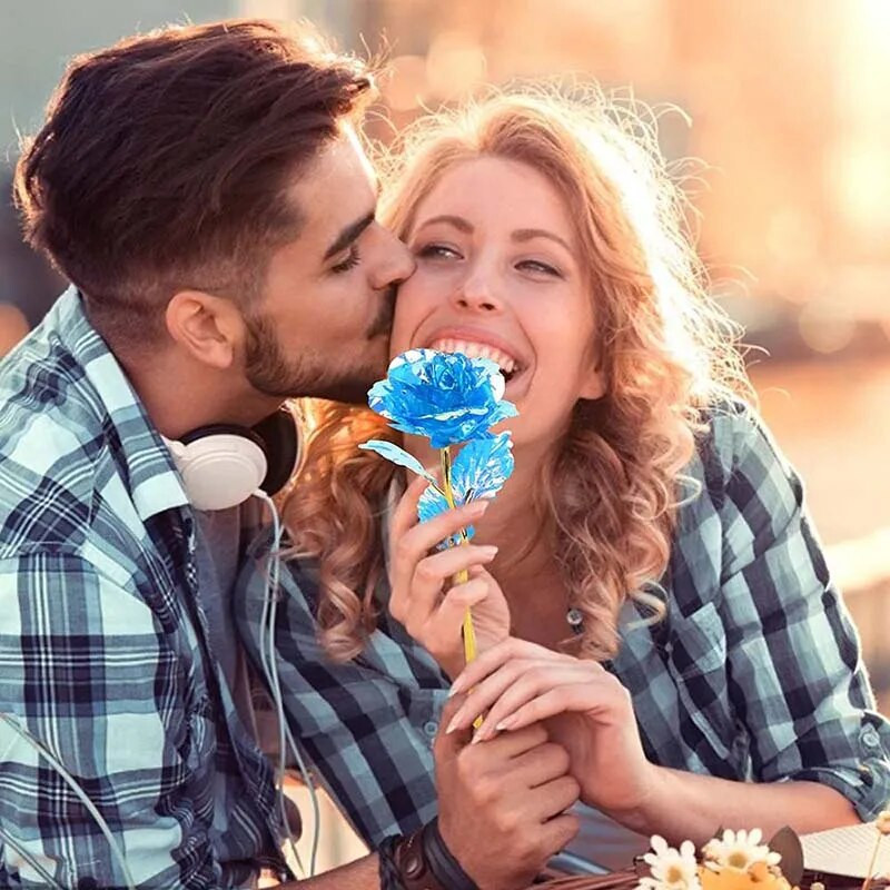 Dekoracije za vjenčanje Šarene ruže presvučene folijom Dekoracije za Majčin dan i Valentinovo Pokloni Plastično umjetno cvijeće