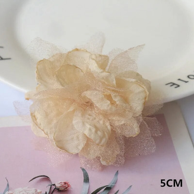 10Gb/Lot Beige Series Camellia Rose šifona auduma mākslīgo ziedu galva kāzu kleitu apģērbu dekorēšanai galvassegā