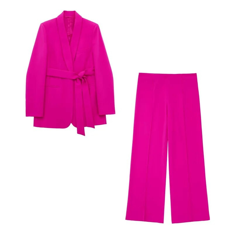 Sievietes elegants, rozā sarkans, taisns bleizera uzvalks 2023. gada pavasarī, sieviešu elegants, šņorējams bleizeris, uzvalks dāmām.