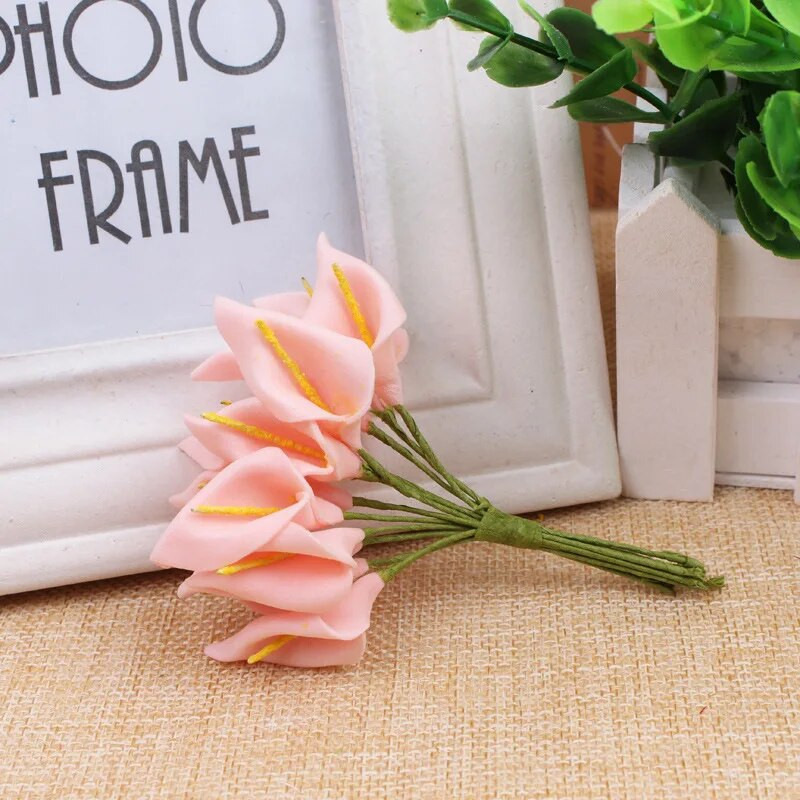 12/36/72/144vnt Mini putplastis Calla Lily netikrų gėlių puokštė Dirbtinės gėlės dekoravimui Vestuvių dekoras Valentino diena