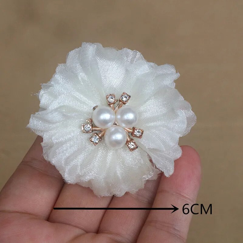 10 DB/tétel Bézs Series Mix Stílusok Szett Sifon szövet virágok esküvői meghívóhoz Művirágok ruhasapka díszítéshez