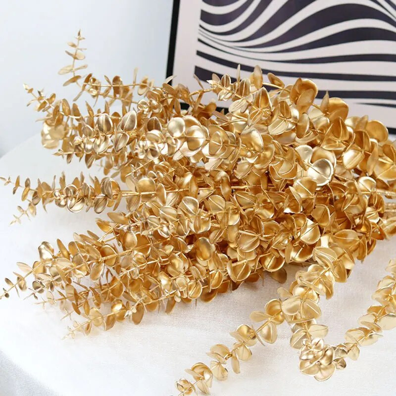 Zlatne umjetne biljke Božikovina Ginko List eukaliptusa Lažno cvijeće Ukrasi za vjenčanje Kućna soba Dekoracija stola Nova godina 2023.