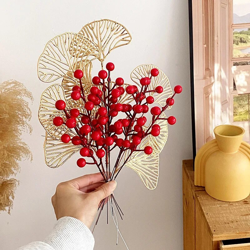 Zlatne umjetne biljke Božikovina Ginko List eukaliptusa Lažno cvijeće Ukrasi za vjenčanje Kućna soba Dekoracija stola Nova godina 2023.