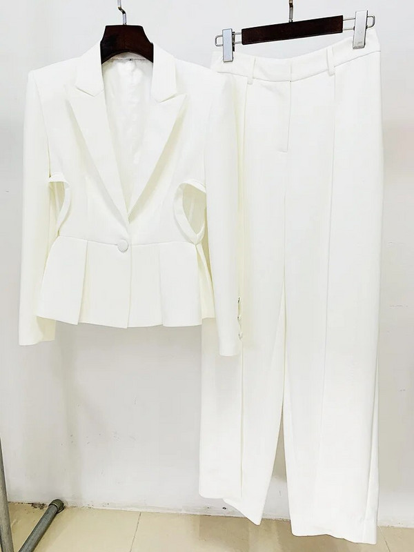 Suvised püksid, mis sobivad naistele