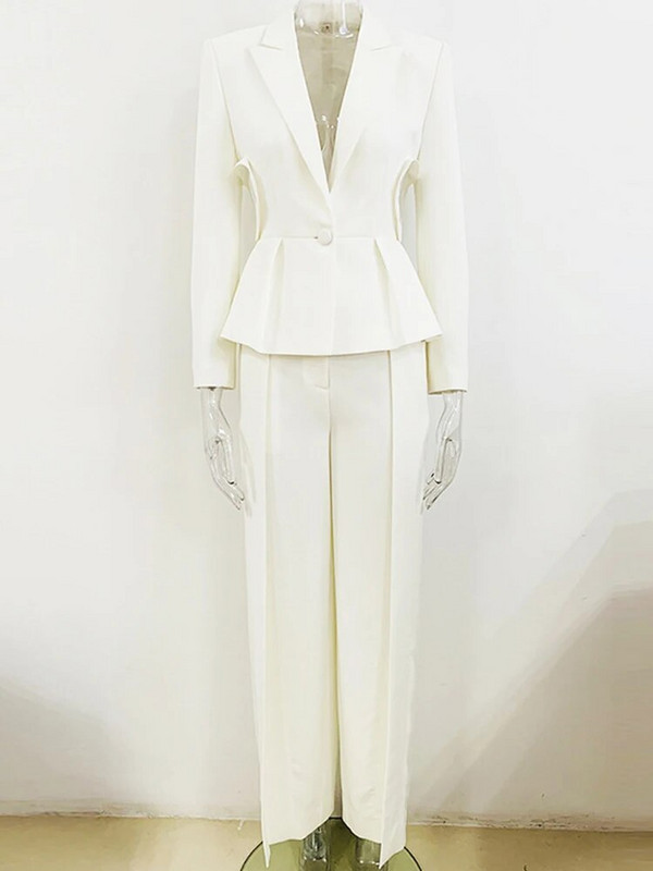 Suvised püksid, mis sobivad naistele