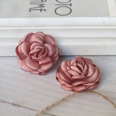 10 gab. 3,5 CM roku darbs, satīns, mazs rozes audums, mākslīgais zieds DIY galvassegu aksesuāriem kāzu kleitu apģērba dekors